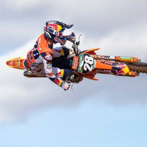 267026_Vialle_Tom_KTM_photoshoot_MXGP_2019_RA_0802